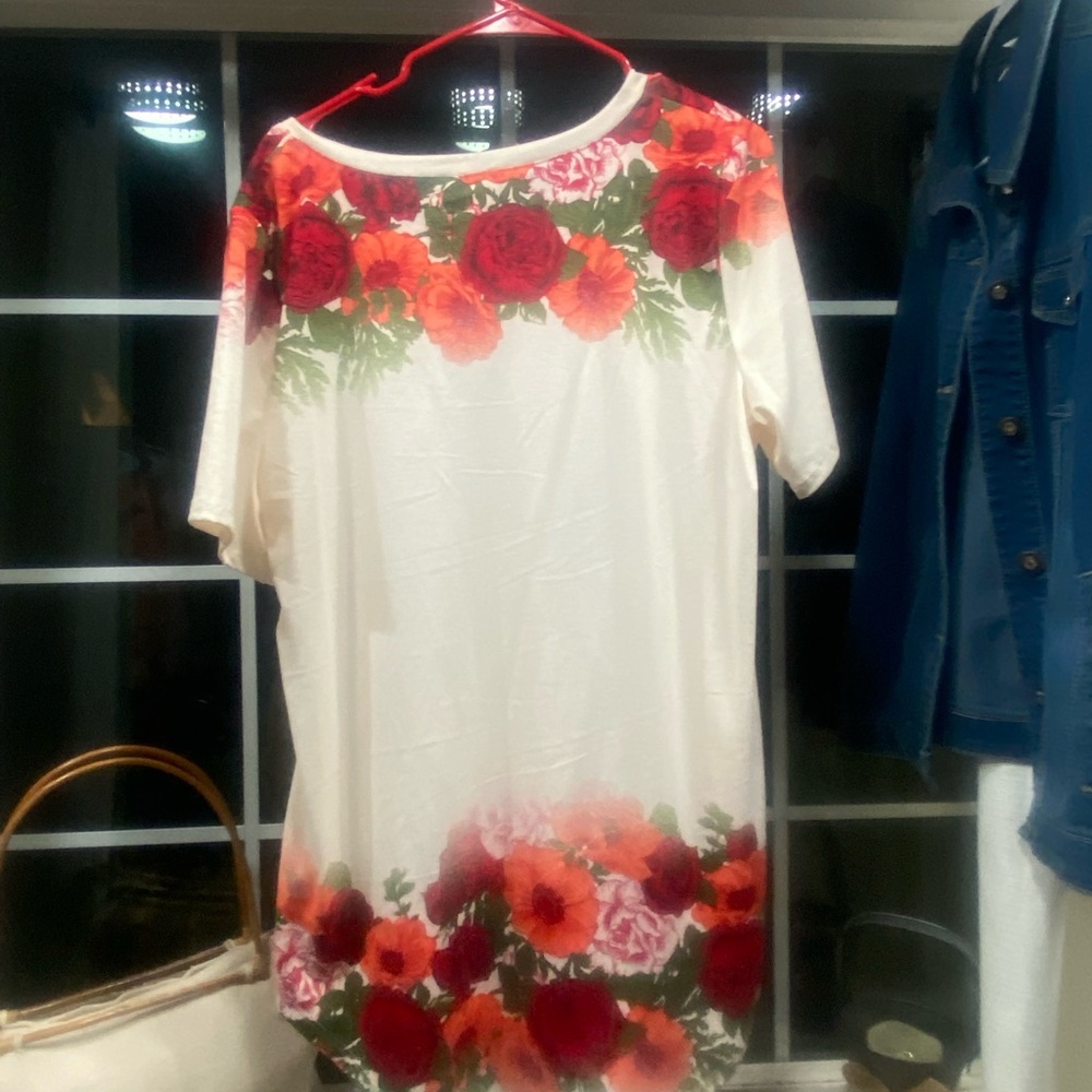 LuLaRoe Cream Top with Red and Green Floral Design - Picture 2 of 7